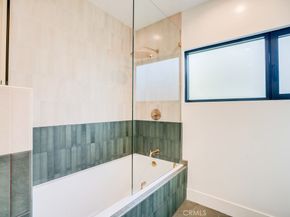 11911 Hartsook, Valley Village CA 91607