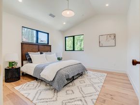 11911 Hartsook, Valley Village CA 91607