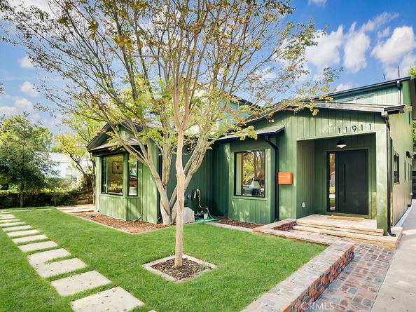 11911 Hartsook, Valley Village CA 91607