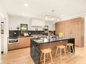 11911 Hartsook, Valley Village CA 91607