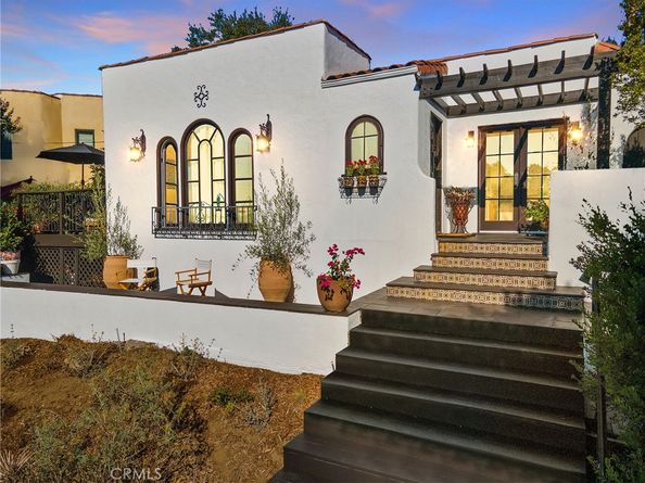 1122 Berkeley, Glendale CA 91205