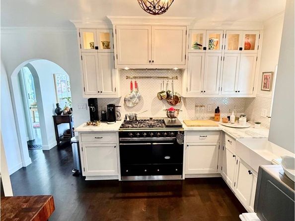 1122 Berkeley, Glendale CA 91205