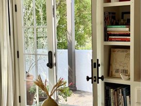 1122 Berkeley, Glendale CA 91205