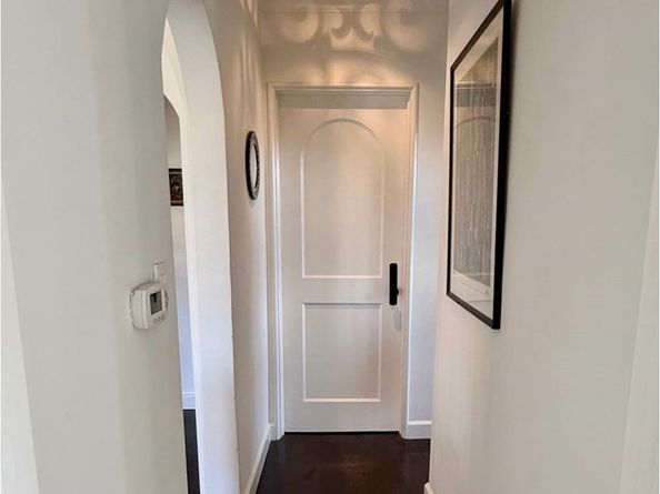 1122 Berkeley, Glendale CA 91205