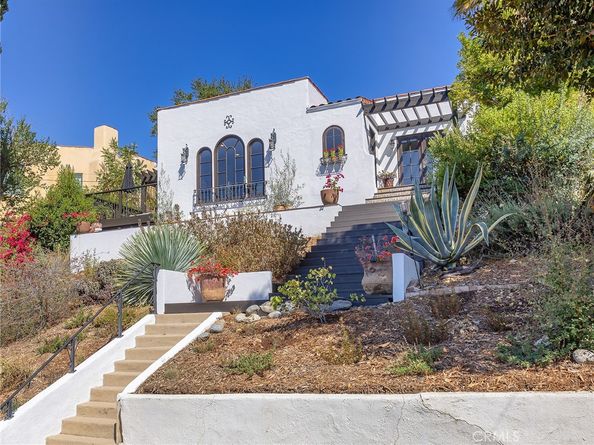 1122 Berkeley, Glendale CA 91205