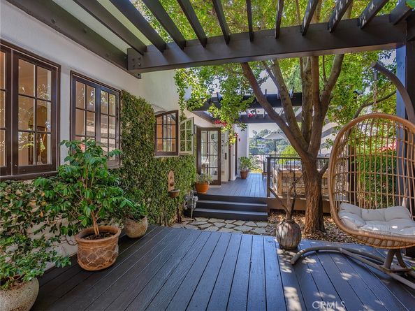 1122 Berkeley, Glendale CA 91205