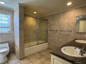 315 N Martel Avenue, Los Angeles CA 90036