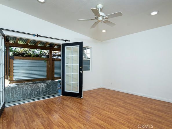 10161 Foothill Boulevard, Sylmar CA 91342