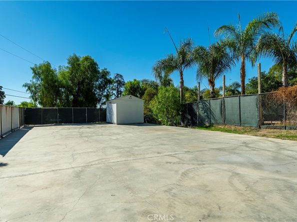 10161 Foothill Boulevard, Sylmar CA 91342