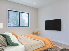 6250 Lindley Avenue, Encino CA 91316