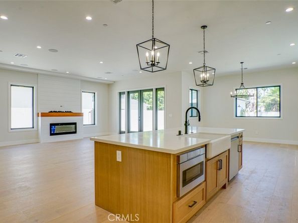 6250 Lindley Avenue, Encino CA 91316