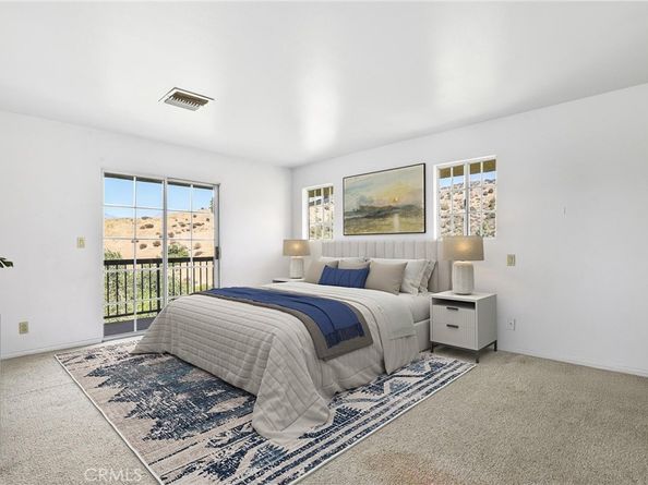 9658 Wheatland Avenue, Sunland CA 91040