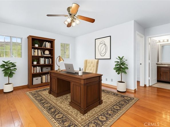 9658 Wheatland Avenue, Sunland CA 91040