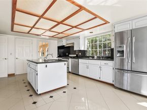 9658 Wheatland Avenue, Sunland CA 91040