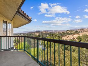 9658 Wheatland Avenue, Sunland CA 91040
