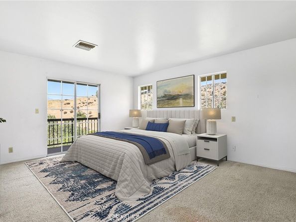 9658 Wheatland Avenue, Sunland CA 91040