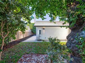 2115 W Clark Avenue, Burbank CA 91506