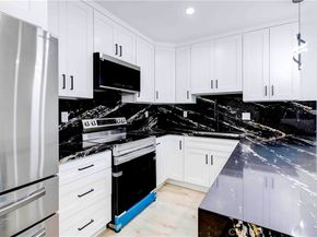 2115 W Clark Avenue, Burbank CA 91506