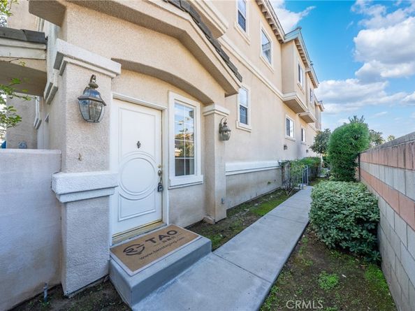 141 California Street H, Arcadia CA 91006