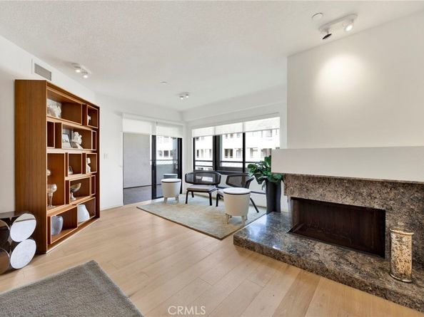 150 Ocean Park 520, Santa Monica CA 90405