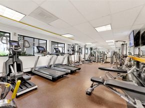 150 Ocean Park 520, Santa Monica CA 90405