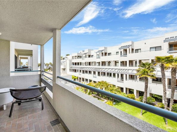 150 Ocean Park 520, Santa Monica CA 90405