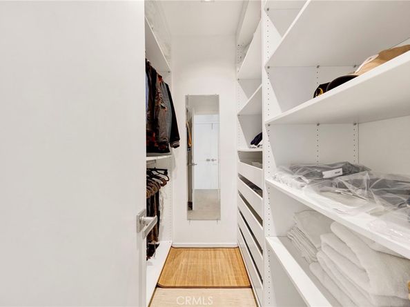 150 Ocean Park 520, Santa Monica CA 90405