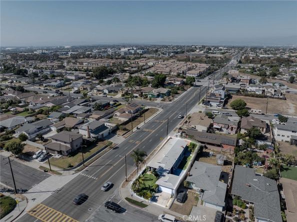 1343 W 122nd Street, Los Angeles CA 90044