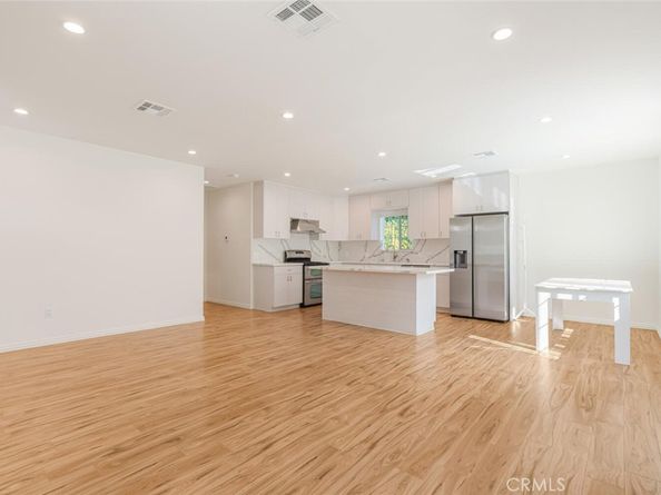 608 N Sparks, Burbank CA 91506