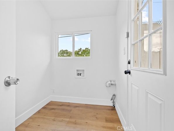 10450 10452 Balboa, Granada Hills CA 91344