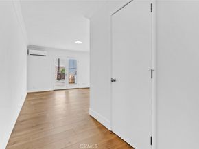 10450 10452 Balboa, Granada Hills CA 91344