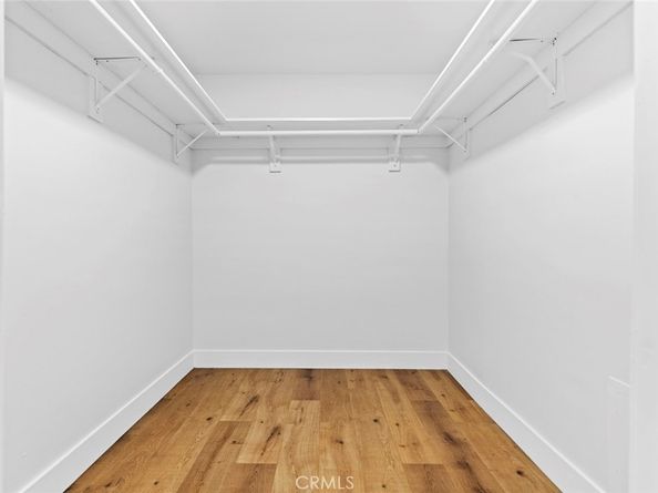 10450 10452 Balboa, Granada Hills CA 91344