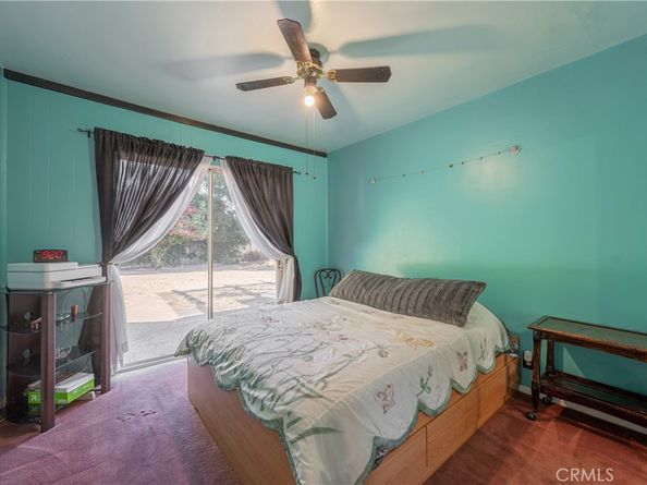 15815 Bassett Street, Lake Balboa CA 91406