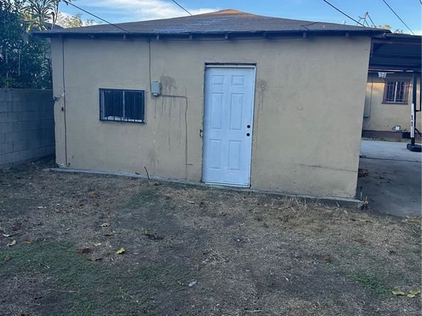 1144 E 68th, Los Angeles CA 90001