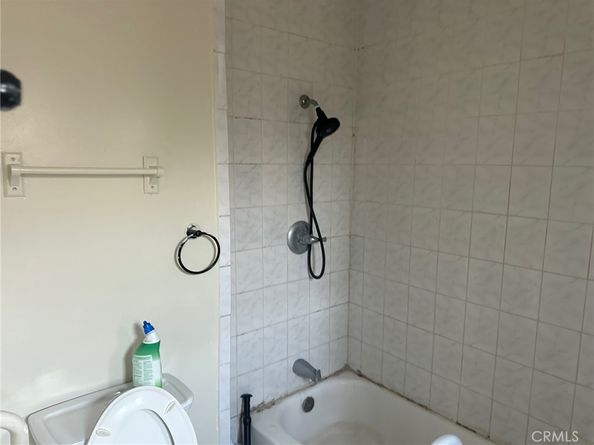 1144 E 68th, Los Angeles CA 90001