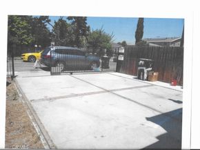 2420 E 115th Place, Los Angeles CA 90059