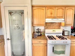 732 James Place, Pomona CA 91767