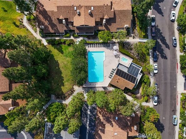 3218 Old Bridgeport Way, San Diego CA 92111