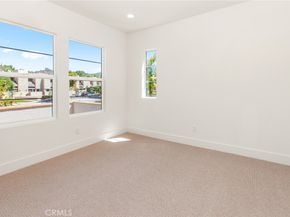 139 Bridle Drive, Burbank CA 91506