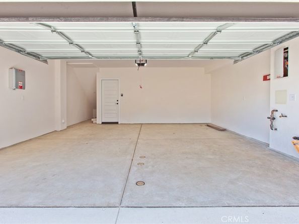 139 Bridle Drive, Burbank CA 91506