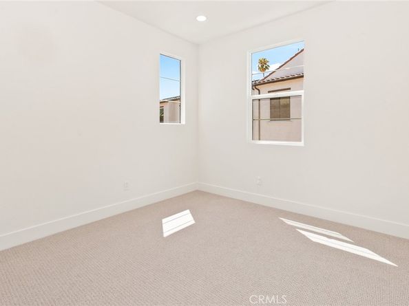 139 Bridle Drive, Burbank CA 91506