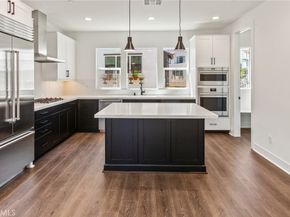 139 Bridle Drive, Burbank CA 91506