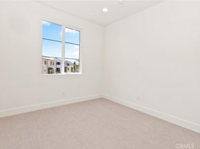139 Bridle Drive, Burbank CA 91506