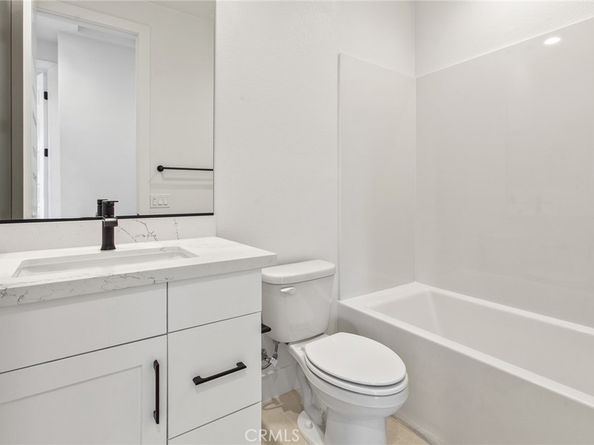 139 Bridle Drive, Burbank CA 91506