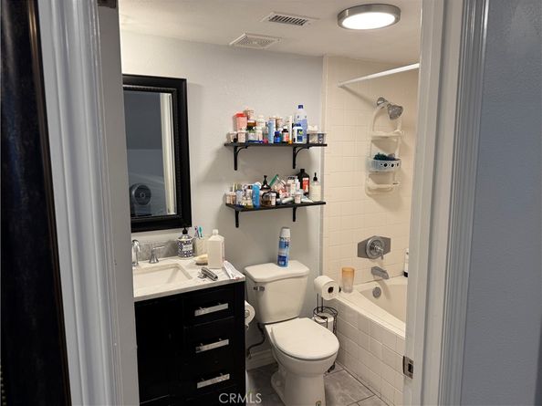 6014 E Hillcrest Circle, Anaheim CA 92807