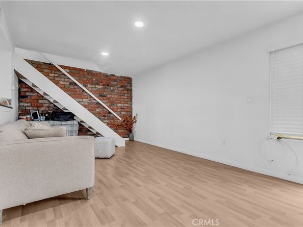 3003 Knollwood Avenue 2, La Verne CA 91750