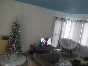 6143 S Hobart Boulevard, Los Angeles CA 90047