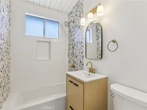 2909 10th 4, Santa Monica CA 90405