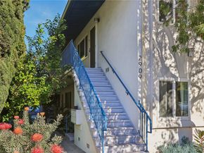 2909 10th 4, Santa Monica CA 90405