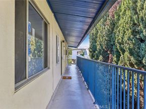 2909 10th 4, Santa Monica CA 90405
